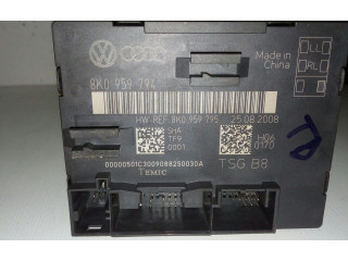 Блок комфорта 3.CONECTORES Audi A4 Allroad