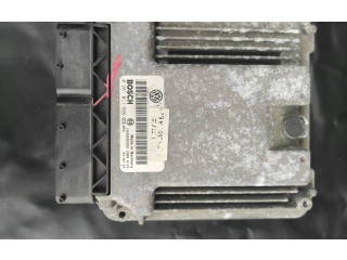 Řídící jednotka 028101666   Volkswagen Caddy 2005