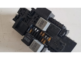 Pojistková skříňka A2229063202 Mercedes-Benz C W205 2015