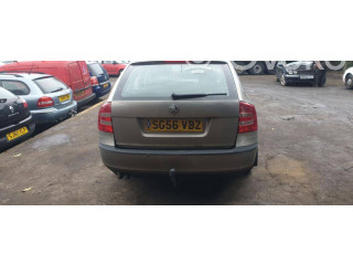 Моторчик заднего дворника 1Z9955711C    Skoda Octavia Mk2 (1Z)