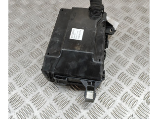 Блок предохранителей 670008649 Maserati Ghibli