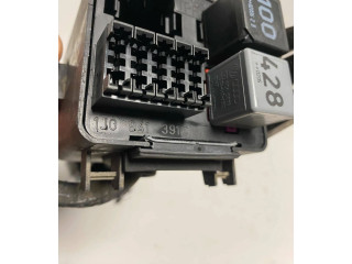 Блок предохранителей  1J0941391C   Audi A3 S3 8L    