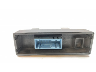 Блок управления 9841539980, E286424   Peugeot 208