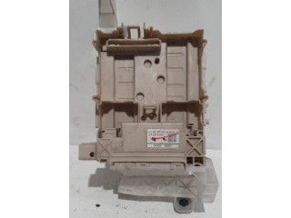 Блок предохранителей    Peugeot 108    