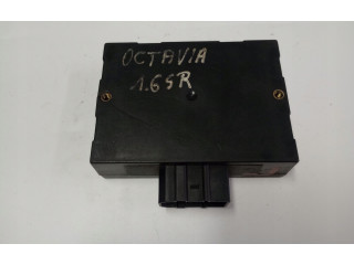 Блок комфорта 1J0959799L Skoda Octavia Mk1 (1U)