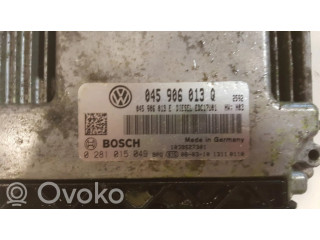 Блок управления двигателя 045906013Q, 0281015049 Skoda Fabia Mk2 (5J)