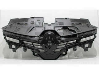 Верхняя решётка Renault Clio IV 2012-- года 0978999