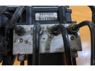 Блок АБС 6R0907379S, 6R0907379AB Skoda Fabia Mk2 (5J) 2007 - 2014 года