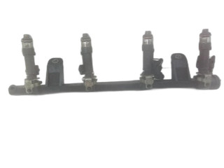 Комплект форсунок 8200227124, 8200227124    Dacia Sandero   