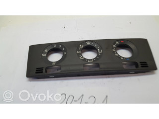 Другая деталь салона