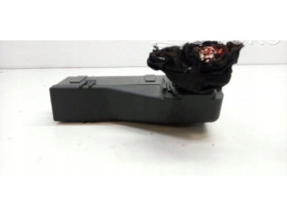 Блок предохранителей 8Z1941824 Audi A2