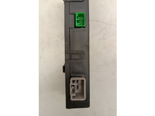 Блок управления двигателя 30716987, 926232104194   Volvo V70