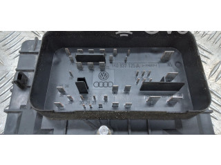 Pojistková skříňka 1K0937800BG, 1K0937125A Volkswagen Caddy 2008