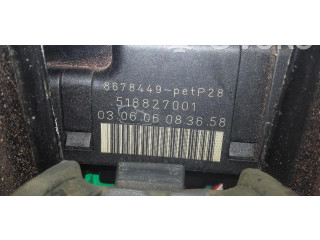 Блок предохранителей  8678449, 518827001   Volvo XC90    