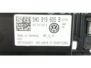 Дисплей    5H0919605B   Volkswagen Golf VIII