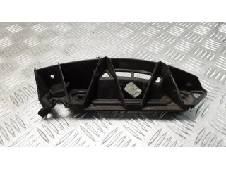 Задний держатель бампера