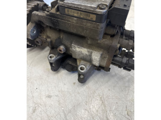 Топливный насос 059130106M    Audi A4 S4 B6 8E 8H   