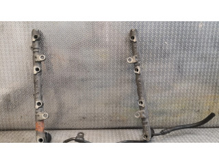 Vstřikovací lišta Lexus SC 430 pro benzínový motor 4.3 3UZ-FE