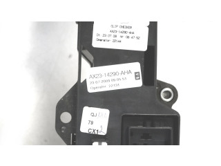 Блок предохранителей 8X2T14A003AA, AX2314290AHA Jaguar XF X250