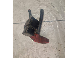 Pojistková skříňka Mitsubishi Pajero 2006