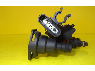 Топливная рампа 7700109066, 7700108667   Renault Clio II  