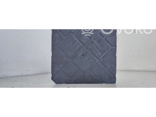 Блок предохранителей 5Q0937084S   Skoda Octavia Mk3 (5E)    