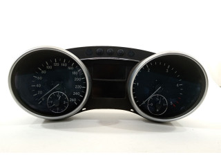 Přístrojová deska Mercedes-Benz ML W164 2008 A1645400048