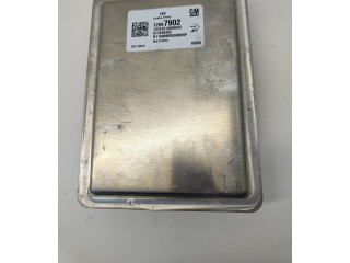 Блок управления двигателя 12697902, 811839393   Chevrolet Camaro
