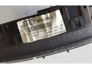 Панель приборов 8P0920982E   Audi A3 S3 8P       