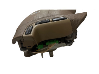 Подушка безопасности водителя 8686287, 70396100 Volvo V70