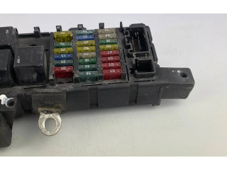 Блок предохранителей 8678449, 518828017   Volvo XC90    