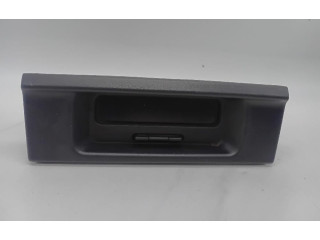 Дисплей    8200584888A   Renault Trafic II (X83)