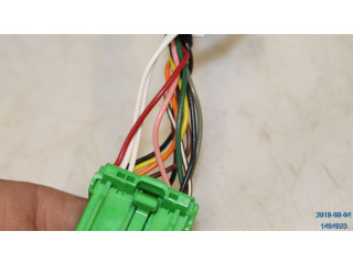 Зеркало электрическое        Volvo V70  2000 - 2004 года   