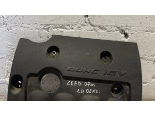 Крышка двигателя (отделка)