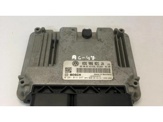 Řídící jednotka 03G906021JA, 0281013247 Volkswagen Caddy 2008