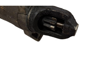 Генератор 23300AA331, M000T83981   Subaru Legacy      