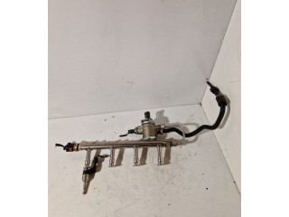 Топливная рампа 03F133320C Audi A1