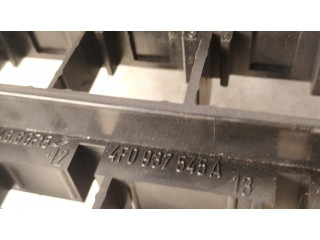 Другая деталь салона