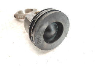 Píst Subaru Outback