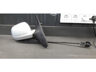 Зеркало электрическое Volkswagen Jetta IV 1999 - 2005 года