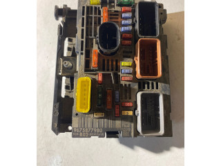 Блок предохранителей  9675877980   Citroen C5    