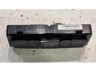 Блок управления климат-контролем 3V0907049B   Skoda Superb B8 (3V)