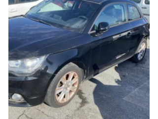 Блок управления климат-контролем    Audi A1