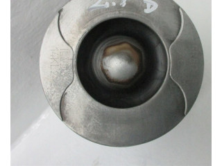 Поршень Land Rover Discovery Sport