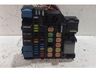 Блок предохранителей 7154-5950-30, 7154-5950-30 Ford B-MAX