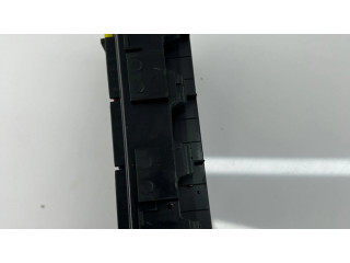 Pojistková skříňka 9389068, 19549000001 BMW 4 F36 Gran coupe 2018