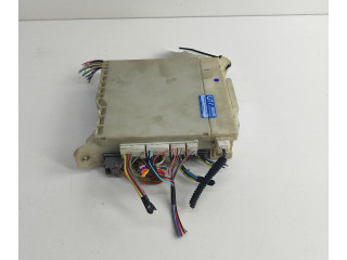 Блок предохранителей 8267253060 Lexus IS 220D-250-350