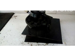 Вентилятор печки       Nissan Vanette