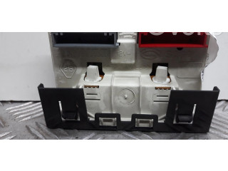 Экран дисплея вверх 8200028364A    Renault Clio II  D7F G7 