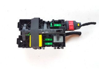 Блок предохранителей 9675730380, 44428001   Peugeot 2008 II    